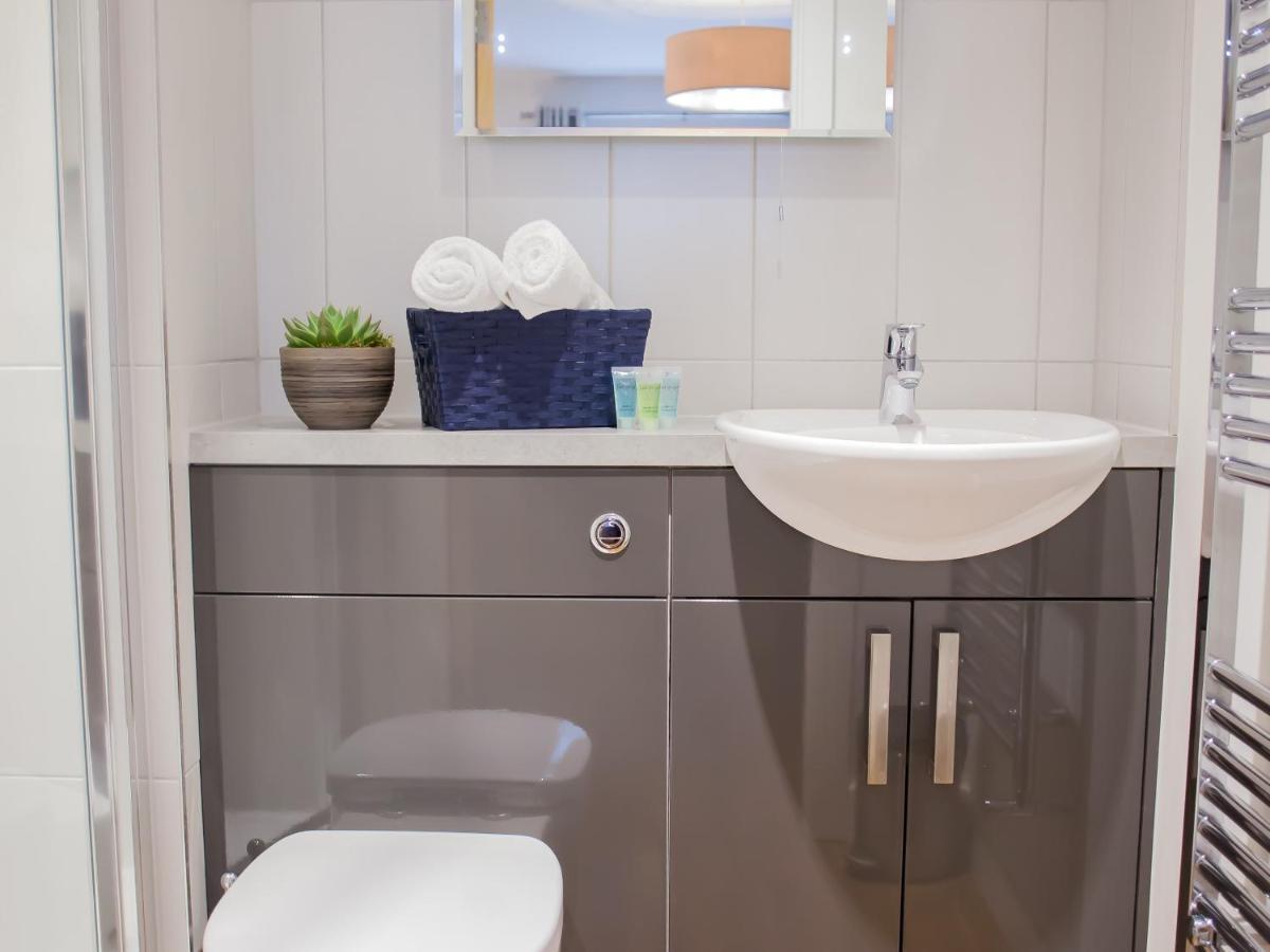 Henge House, Bluestone Apartment Bath Extérieur photo